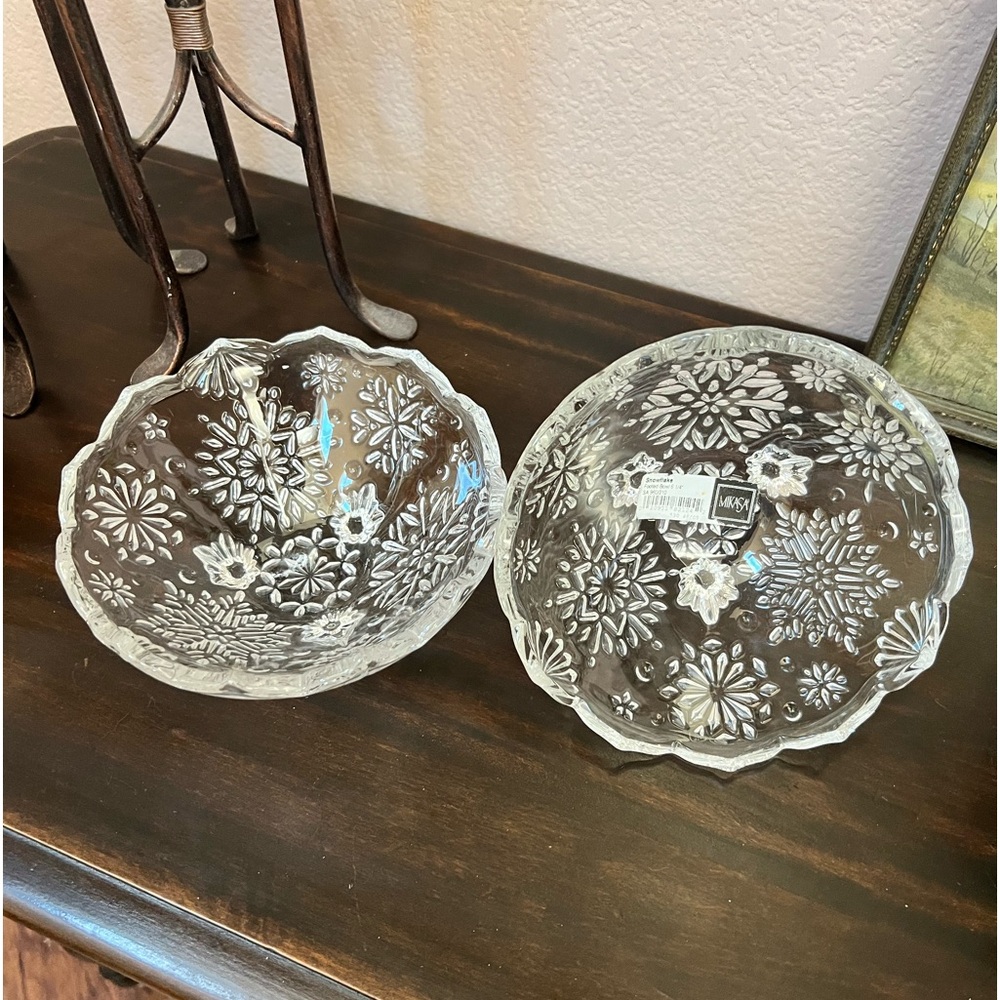 Mikasa Snowflake Candy Dishes Set of 2